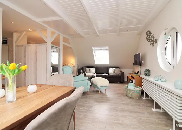 Appartementhaus Ulmenhof 11 Ostseebad Kühlungsborn